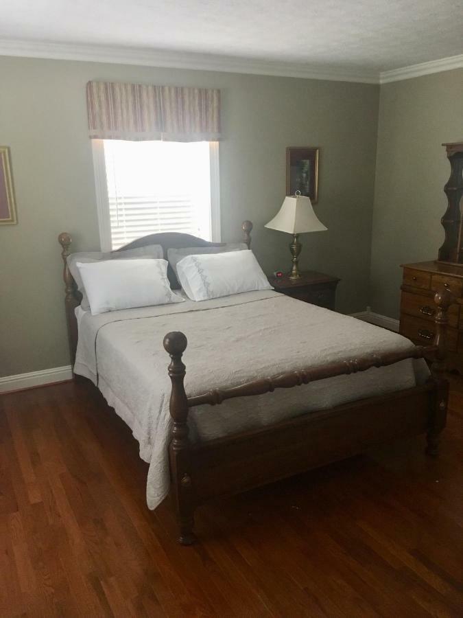 Downtown Abode In The Heart Of The Bourbon Trail Villa Lebanon Kültér fotó